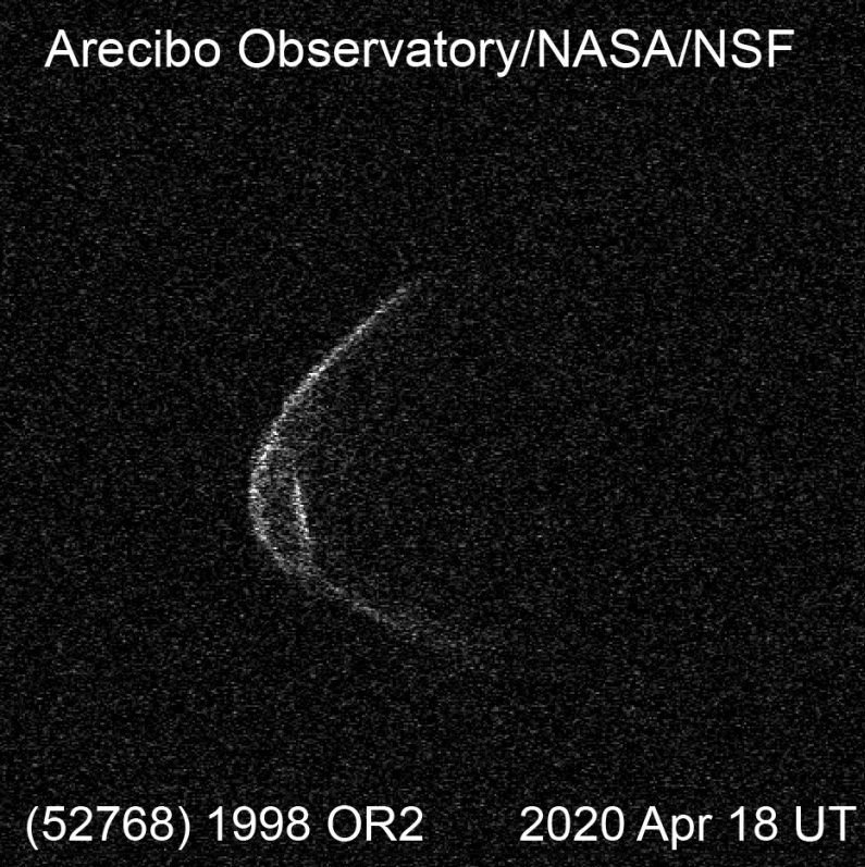 Zdjęcie asteroidy (52768) 1998 OR2, która w środę będzie przelatywała obok Ziemi. Zdjęcie: Arecibo Observatory/NASA/NSF