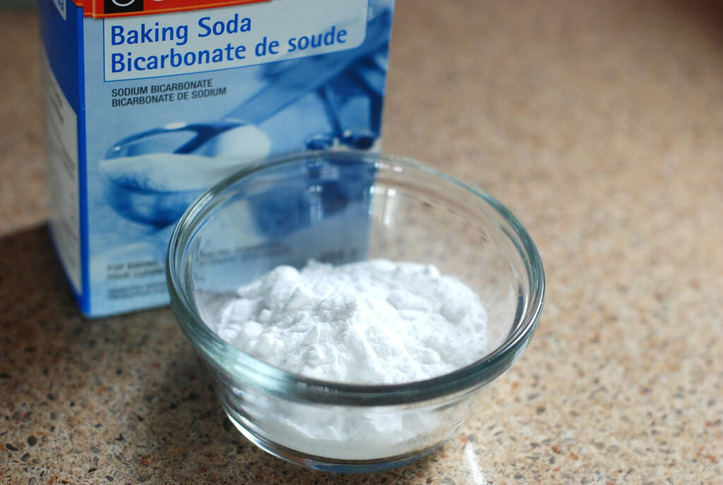 Soda oczyszczona to jeden z najpopularniejszych produktów kuchennych. By evitaochel via Pixabay CC0.