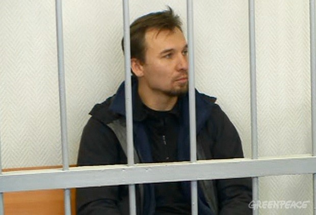 Tomasz Dziemianczuk w sądzie w Murmańsku.
