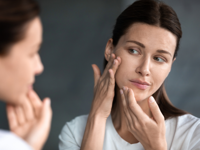 skóra twarzy podraznienie