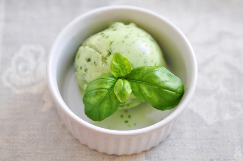 Na bazie pesto da się przygotować nawet lody. Źródło: A_Lein/Shutterstock