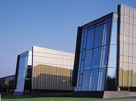 Budynek 2000 to znakomity przykład zaangażowania biznesu w kwestię oszczędności energii oszczędzanie energii