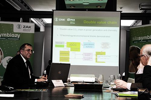 Przedstawiciele ZAK-PKE prezentują w Brukseli plan Zeroemisyjnego Kompleksu Energo-Chemicznego. Fot. zak.com.pl