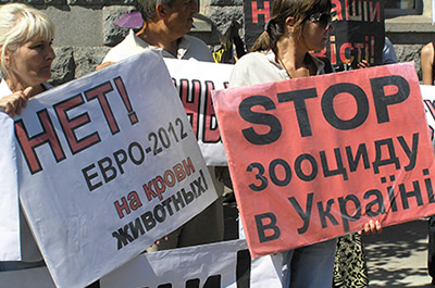 Ukraińscy Obrońcy praw zwierząt złożyli już protest do władz Ukrainy i apelują do opinii międzynarodowej o powstrzymanie tego procederu, źródło: stopmordowaniu.pl