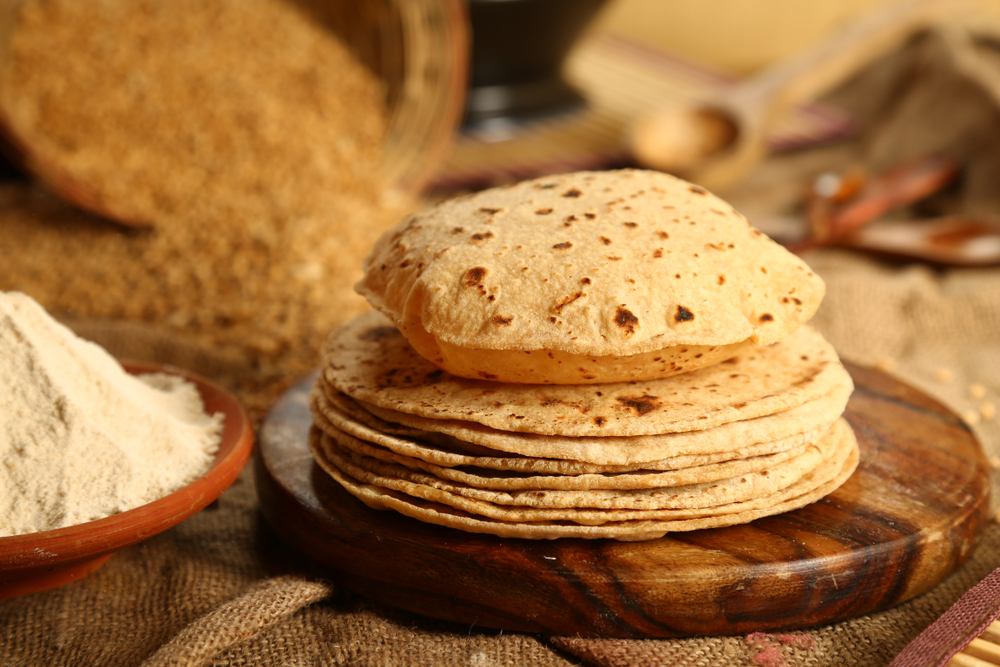 Indyjski chlebek roti, fot. shutterstock