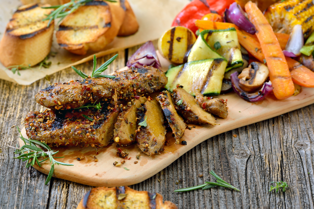 Seitan bardzo przypomina mięso, fot. shutterstock