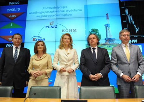 Prezesi PGNiG, PGE, Tauronu, Enei oraz KGHM podpisali w środę umowę o współpracy przy wydobyciu gazu z łupków, fot. pgnig.pl