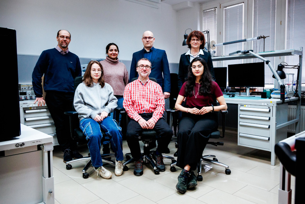Zespół naukowców z Wydziału Fizyki i Informatyki Stosowanej AGH
