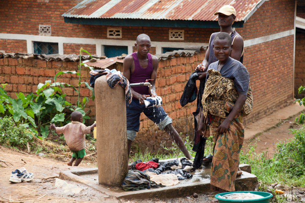 W wielu afrykańskich krajach studnie są coraz częściej suche