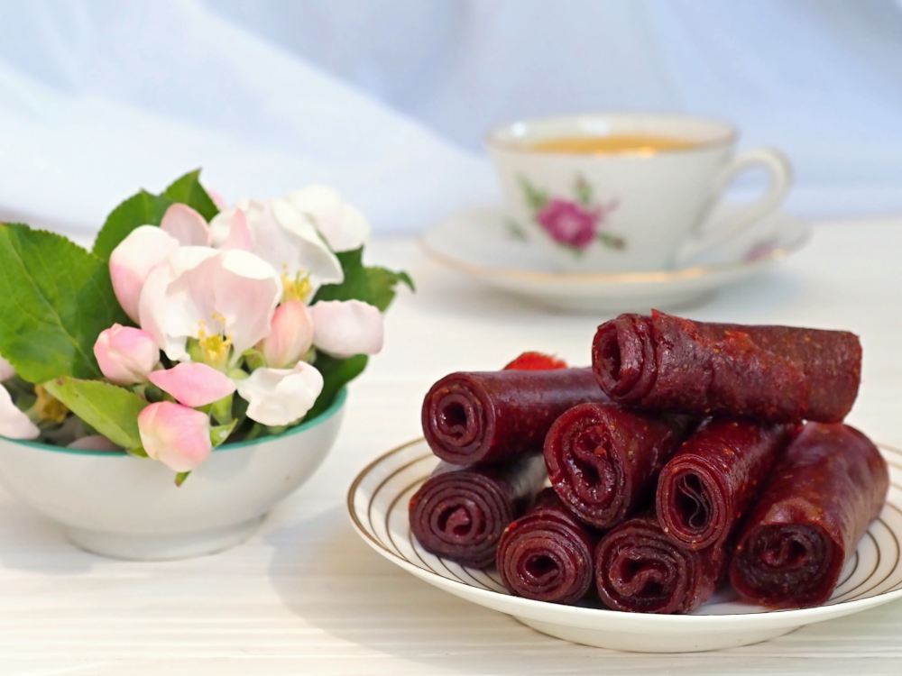 Z głogu można przygotować słodkie i zdrowie rolki,