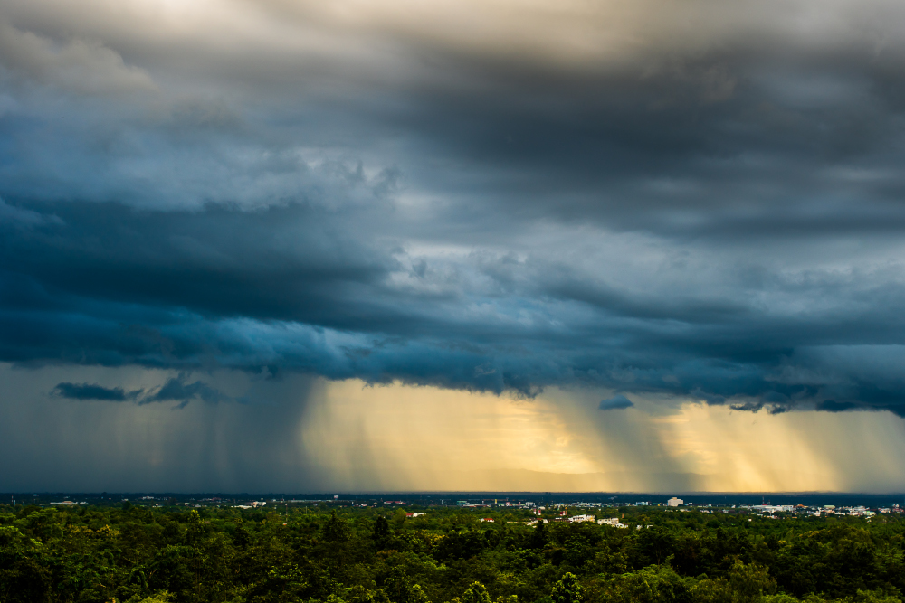 Rzeki atmosferyczne zazwyczaj przynoszą wielodniowe deszcze