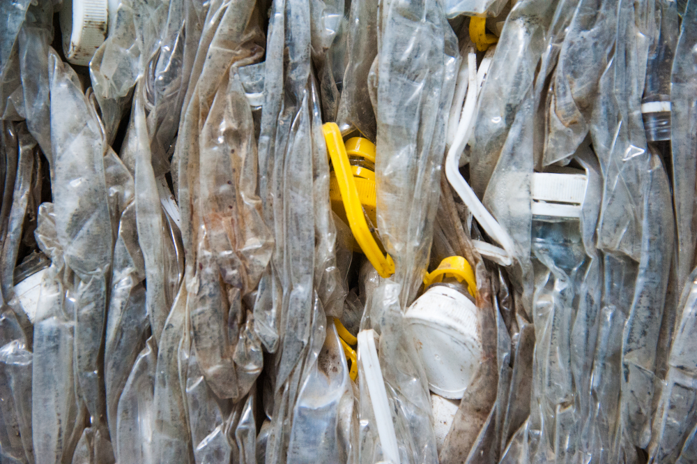 ORLEN z sukcesem przetestował seryjną produkcję opakowań z regranulatu polipropylenowego