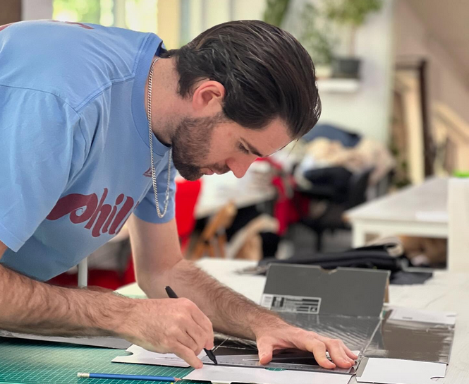 Marek Wisiecki twórca Emwuhats