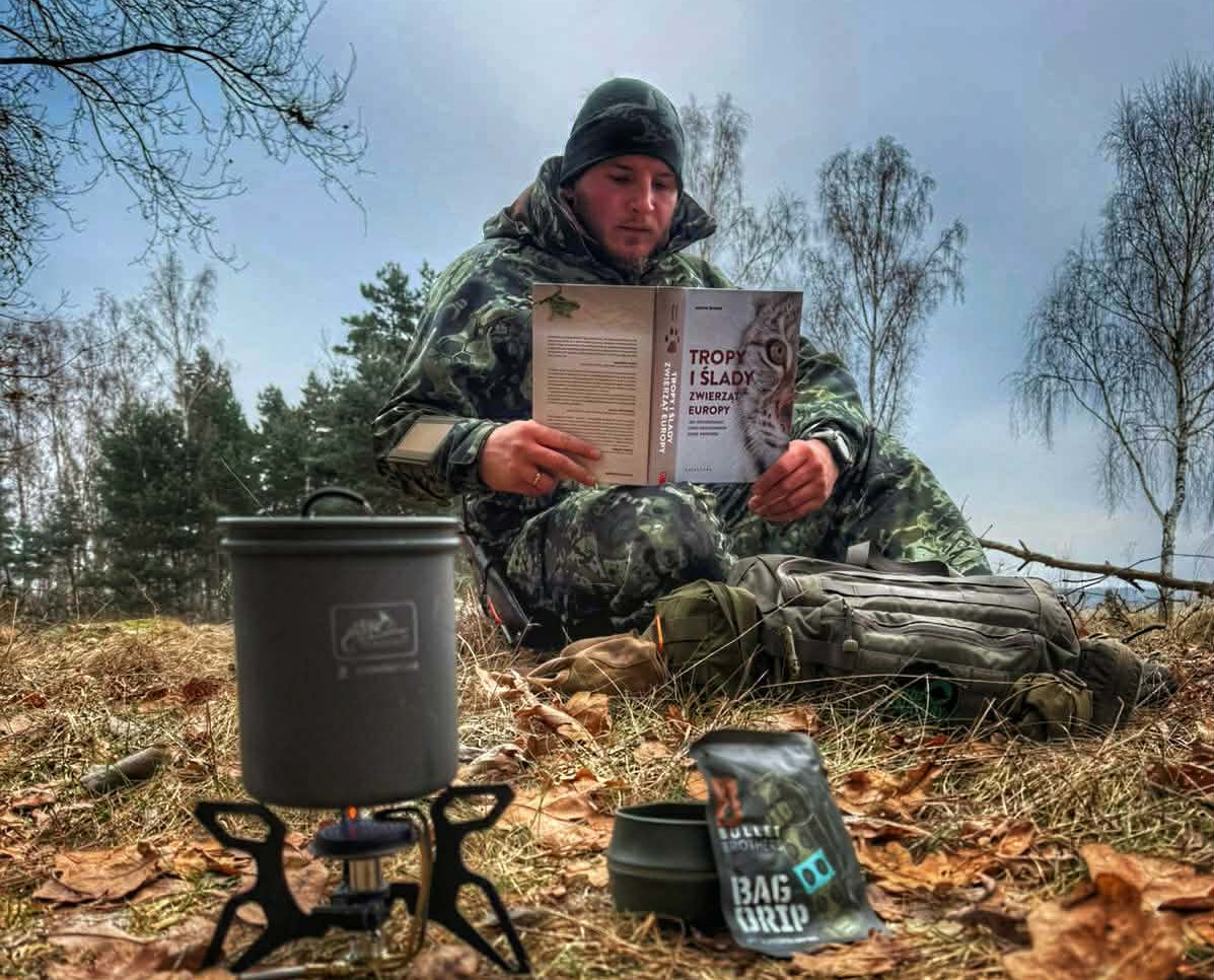 Seweryn Kubicki - instruktor survivalu, autor projektu „Piechur - pieszo przez wszystkie Puszcze w Polsce”.