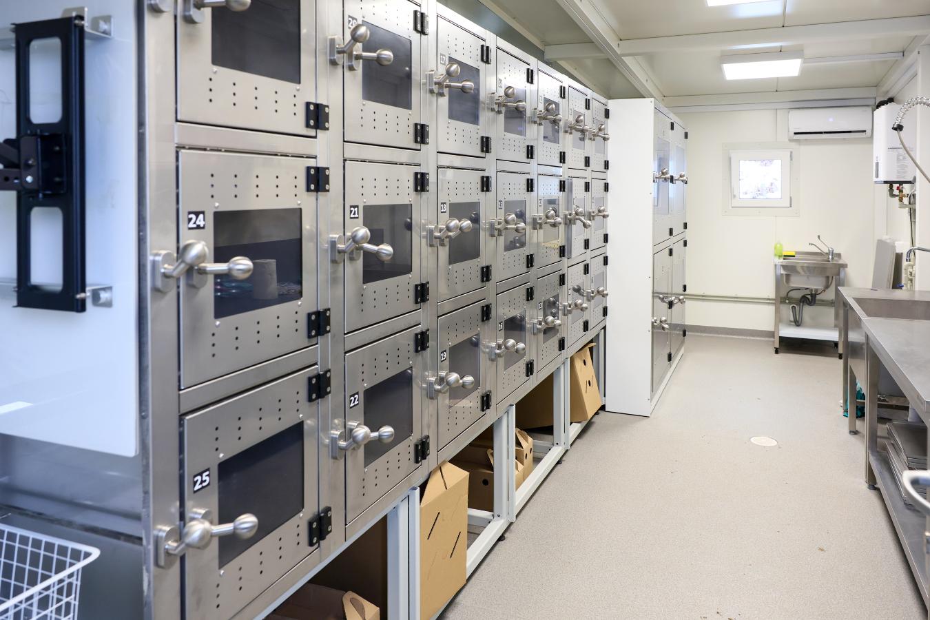 Ptasi SOR w sercu stolicy. Nowy Punkt Przyjęć przy Warszawskim ZOO. Fot. Szymon Pulcyn/ UM Warszwa