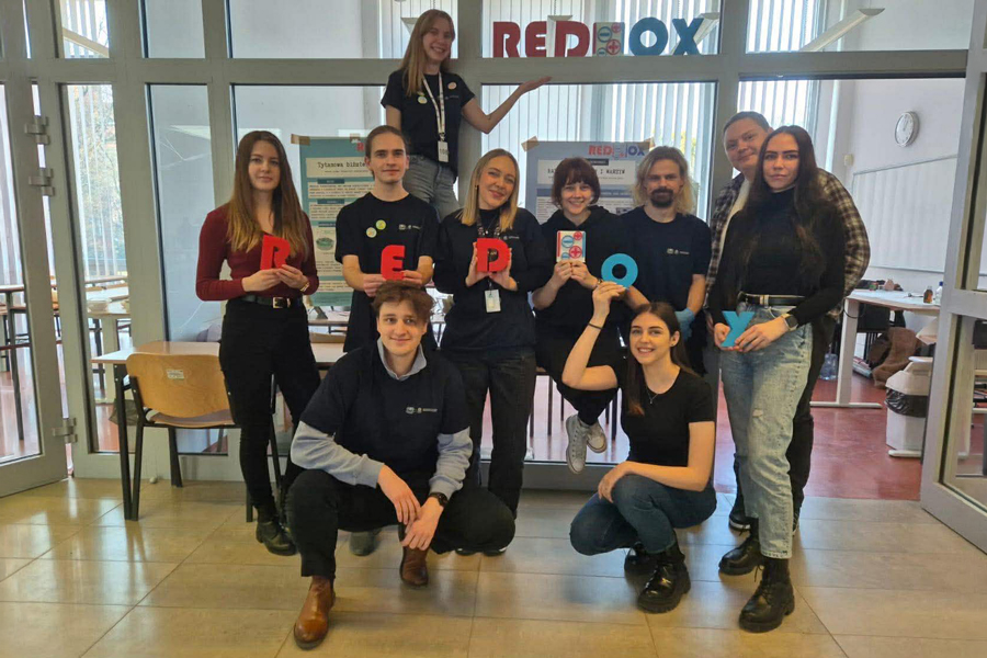 Członkowie koła naukowego RedOx
