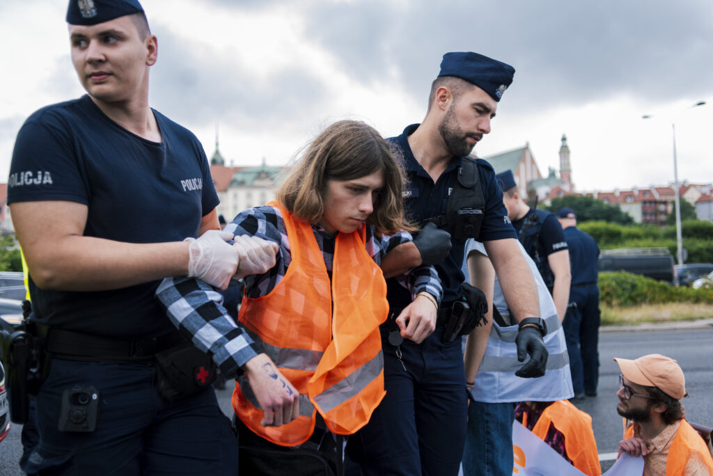 Ostatnie Pokolenie kończy działalność