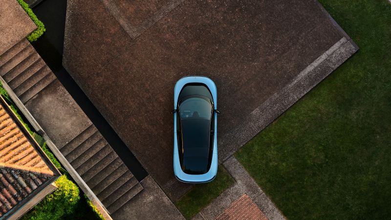 Ferrari LuceŹródło zdjęcia: ferrari.com